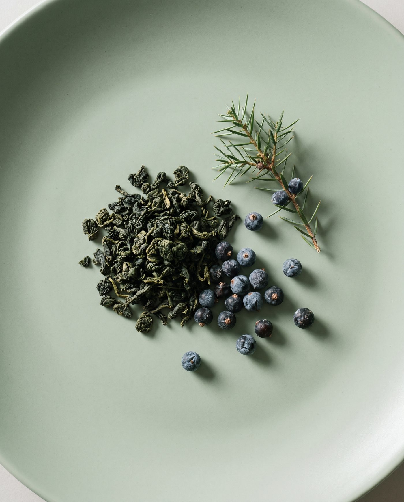 Jade Fire tea and juniper